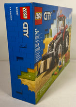 Charger l'image dans la galerie, LEGO City – Le tracteur 60287 (148 pièces)⠀⠀⠀⠀⠀⠀⠀⠀⠀⠀⠀⠀⠀