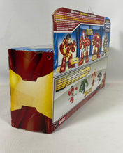 Charger l'image dans la galerie, Iron Man – Marvel Super Hero Squad Hall of Armor (ensemble de figurines)
