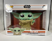 Charger l'image dans la galerie, Star Wars The Mandalorian Funko Pop! Jumbo 10” The Child #369