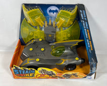 Charger l'image dans la galerie, Batman – Batmobile Stealth Strike 2-en-1 (DC Comics / Mattel)