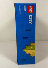 Charger l'image dans la galerie, LEGO City – Le tracteur 60287 (148 pièces)⠀⠀⠀⠀⠀⠀⠀⠀⠀⠀⠀⠀⠀