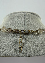 Charger l'image dans la galerie, Collier artisanal perles crème & cristaux – Style doré vintage⠀⠀⠀⠀⠀