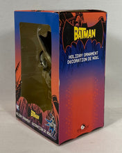Charger l'image dans la galerie, DC Comics – The Batman Holiday Ornament Décoration de Noël