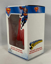 Charger l'image dans la galerie, DC Comics – Superman
Décoration de Noël officielle Kurt S. Adler