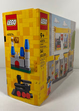 Charger l'image dans la galerie, LEGO Brand Store – 40574 (541 pièces)⠀⠀⠀⠀⠀⠀⠀⠀⠀⠀⠀⠀⠀⠀⠀⠀⠀⠀⠀⠀