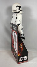 Charger l'image dans la galerie, Star Wars – Stormtrooper du Premier Ordre – Figurine géante Big-Figs 18 pouces