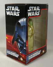 Charger l'image dans la galerie, Star Wars – Yoda Holiday Ornament Kurt S. Adler Décoration de Noël