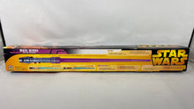 Charger l'image dans la galerie, Star Wars – Sabre laser électronique Mace Windu
Revenge of the Sith (Hasbro, 2005) – Neuf scellé