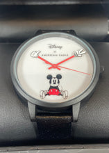 Charger l'image dans la galerie, Disney x American Eagle
Montre Mickey (neuve)
Avec boîte originale
⠀⠀⠀⠀⠀⠀⠀⠀