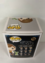 Charger l'image dans la galerie, Fantastic Beasts – Newt Scamander & Pickett #10 | Funko Pop