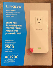 Charger l'image dans la galerie, Linksys RE7000-CA, prolongateur de portée AC1900 Plus, unité simple, blanc