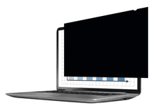 Charger l'image dans la galerie, Fellowes - Filtres de confidentialité opaques PrivaScreen, 15 po larg. (4800101)