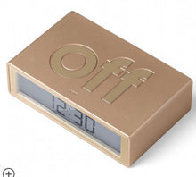 Charger l'image dans la galerie, Lexon Réveil Flip LCD Gold