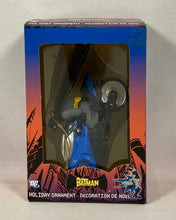 Charger l'image dans la galerie, DC Comics – The Batman Holiday Ornament Décoration de Noël

