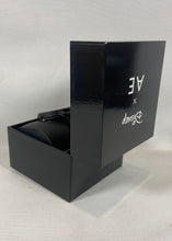 Charger l'image dans la galerie, Disney x American Eagle
Montre Mickey (neuve)
Avec boîte originale
⠀⠀⠀⠀⠀⠀⠀⠀
