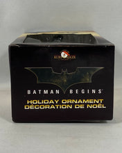 Charger l'image dans la galerie, DC Comics – Batman Begins Holiday Ornament Décoration de Noël

