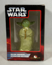 Charger l'image dans la galerie, Star Wars – Yoda Holiday Ornament Kurt S. Adler Décoration de Noël
