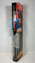 Charger l'image dans la galerie, Star Wars – Sabre laser électronique Anakin-Darth Vader
(Revenge of the Sith, Hasbro, 2005) – Boîte scellée
