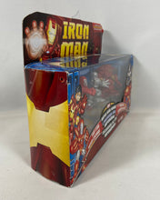 Charger l'image dans la galerie, Iron Man – Marvel Super Hero Squad Hall of Armor (ensemble de figurines)
