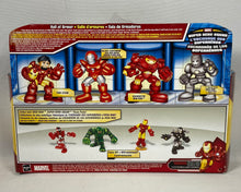 Charger l'image dans la galerie, Iron Man – Marvel Super Hero Squad Hall of Armor (ensemble de figurines)
