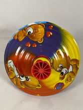 Charger l'image dans la galerie, Toupie vintage en métal LBZ – Jouet ancien Made in Western Germany

