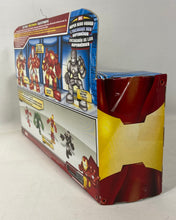 Charger l'image dans la galerie, Iron Man – Marvel Super Hero Squad Hall of Armor (ensemble de figurines)
