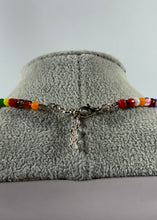Charger l'image dans la galerie, Collier artisanal à perles multicolores
