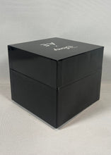 Charger l'image dans la galerie, Disney x American Eagle
Montre Mickey (neuve)
Avec boîte originale
⠀⠀⠀⠀⠀⠀⠀⠀
