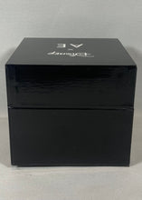 Charger l'image dans la galerie, Disney x American Eagle
Montre Mickey (neuve)
Avec boîte originale
⠀⠀⠀⠀⠀⠀⠀⠀
