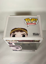 Charger l'image dans la galerie, Gladiator – Commodus (#858) – Funko Pop
⠀
⠀
⠀
