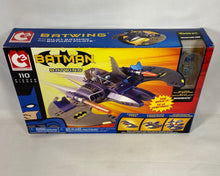 Charger l'image dans la galerie, Batman – Batwing C3 Construction (110 pièces) avec figurine Batman
