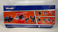 Charger l'image dans la galerie, Batman – Batmobile Mattel (Brave and the Bold) Véhicule DC Comics

