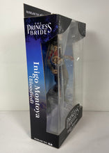 Charger l'image dans la galerie, The Princess Bride –                  Inigo Montoya (Bloodied) – Figurine 7 po (McFarlane Toys)
