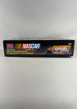 Charger l'image dans la galerie, Mega Bloks NASCAR – Jeff Burton #99 (96 pièces)
