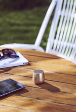 Charger l'image dans la galerie, Lexon Mino haut-parleur Gold
