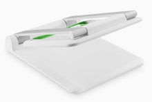 Charger l'image dans la galerie, Belkin Support Tablet Stage portatif pour iPad, blanc
