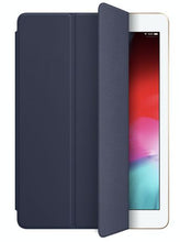 Charger l'image dans la galerie, Smart Cover pour Apple iPad 9,7" 5e/6e génération et iPad® Air 2 - Bleu nuit
