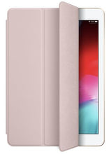 Charger l'image dans la galerie, Smart Cover pour Apple iPad 9,7" 5ème/6ème génération et iPad® Air 2 - Rose Sable
